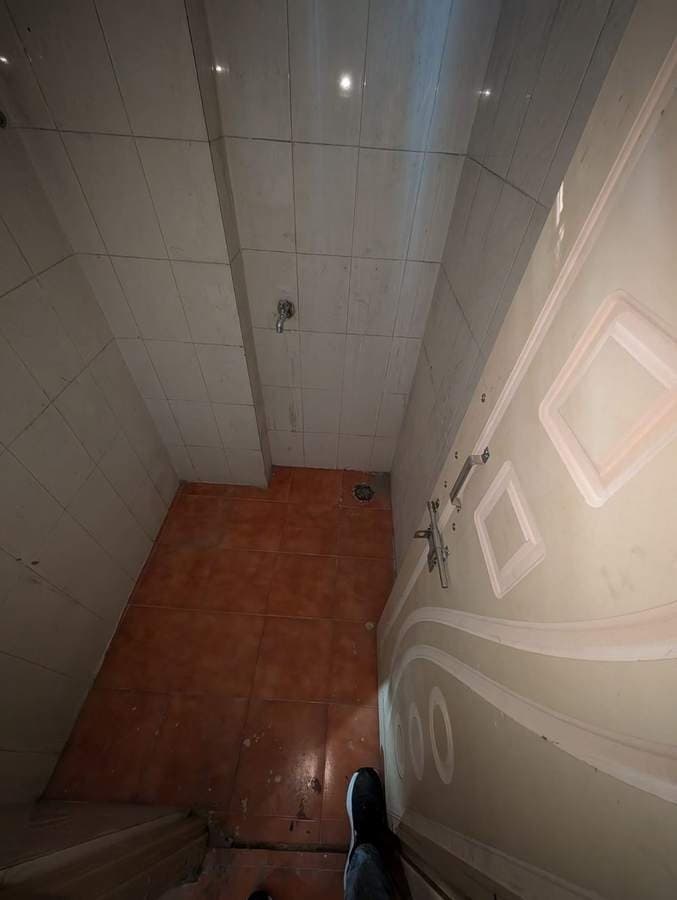 Antenatal Washroom (Left) (G-25) – after renovation