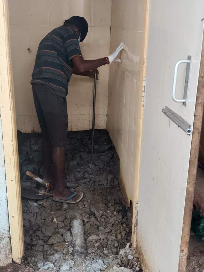 Waiting Area Washroom (G-4) – before renovation