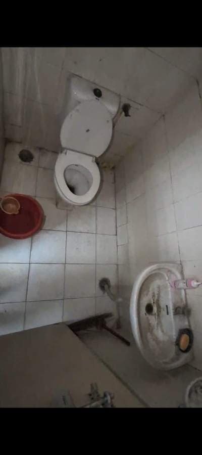 Washroom fixture installation in hospital support rooms