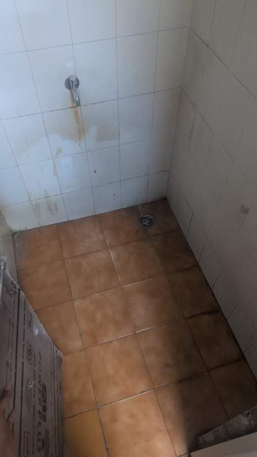 Antenatal op right (G-23) – before renovation