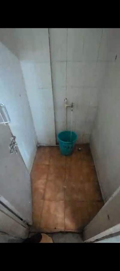 Antenatal op right (G-24) – before renovation