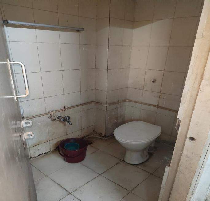 ANW Dressing Room 123 — before renovation
