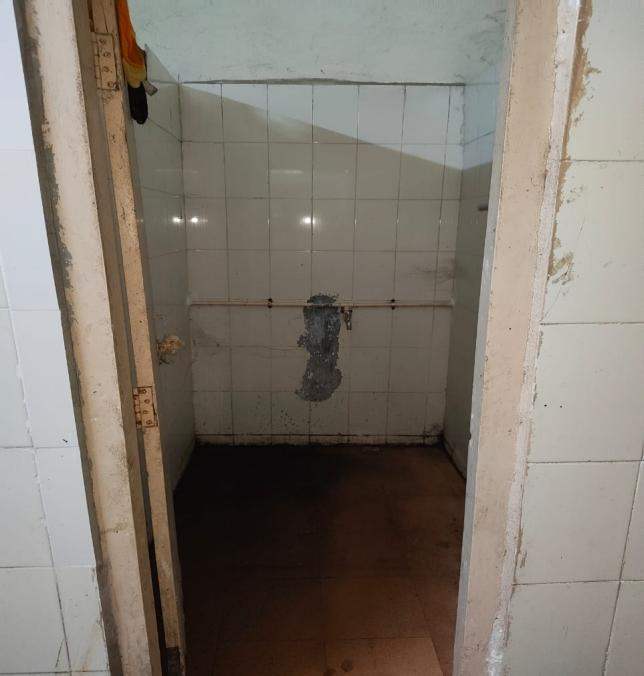 Lining Room 02 — before renovation