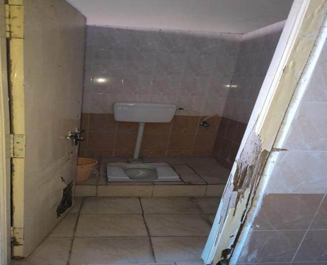 Milk Room Left Wash Room 01 — before renovation